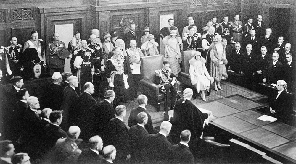The Duke and Duchess of York in the Senate at the official opening of Parliament House, 1927<br />National Archives of Australia, A1200, L76961