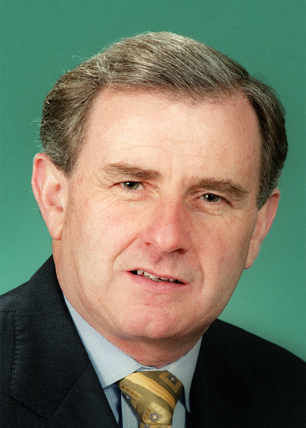 Minister Simon Crean, Image source: AUSPIC