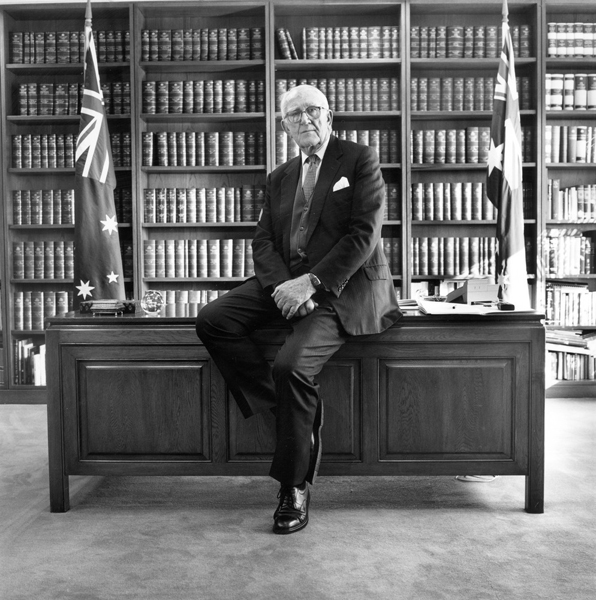 Former Prime Minister Malcolm Fraser, Image courtesy of Polixeni Papapetrou and the State Library of Victoria