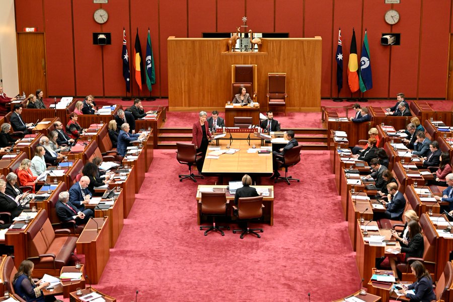 The longest continuous Senate sitting day, Image source: AUSPIC