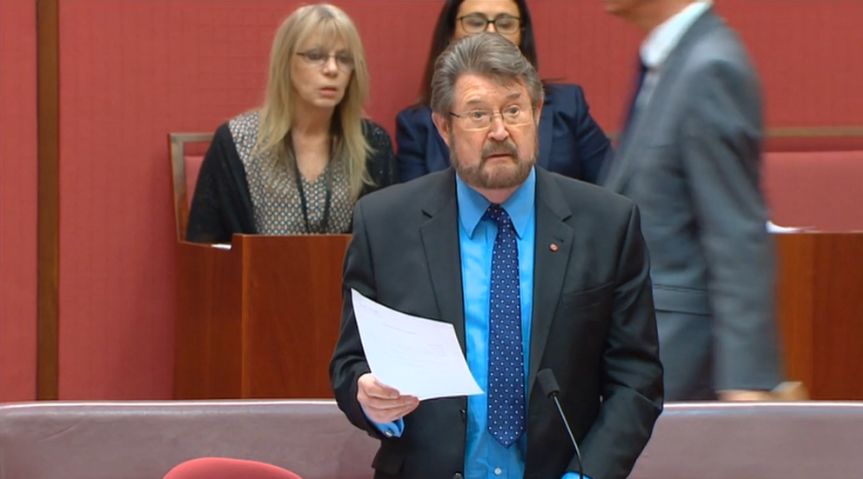 Derryn Hinch moves a motion to lift restrictions on photography in the Senate chamber, Image source: ParlView, 13 October 2016