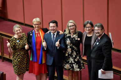 Dean Smith (centre) and five of the co-sponsors of his private bill (from left: Louise Pratt, Janet Rice, Skye Kakoschke-Moore, Penny Wong and Derryn Hinch), Image source: AUSPIC