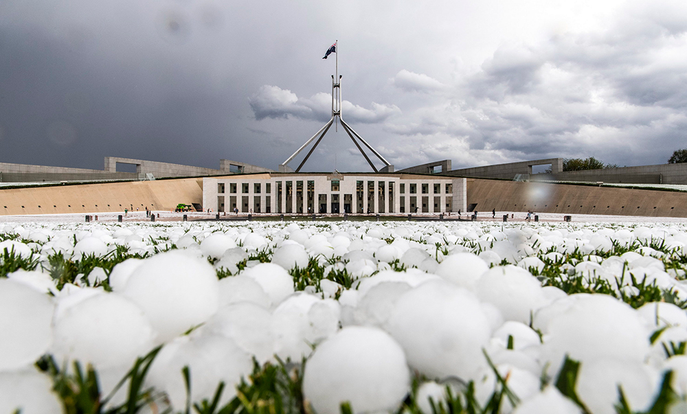 Canberra hailstorm hailstones outside Parliament House, Image source: AUSPIC