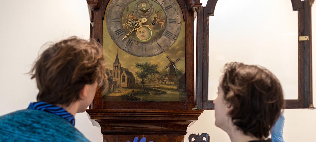 Thomas Thomenson's The Dutch Clock